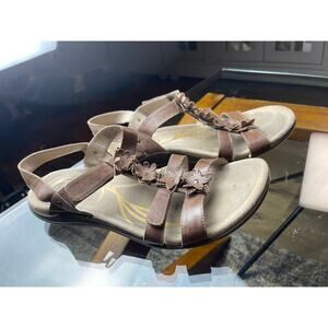 Women’s Y2k Abeo brown leather sandals Blossom, Size 10